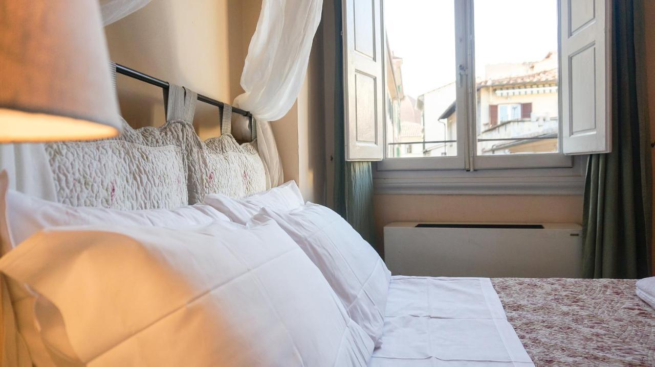 B&B Life Style Novecento Firenze Bagian luar foto