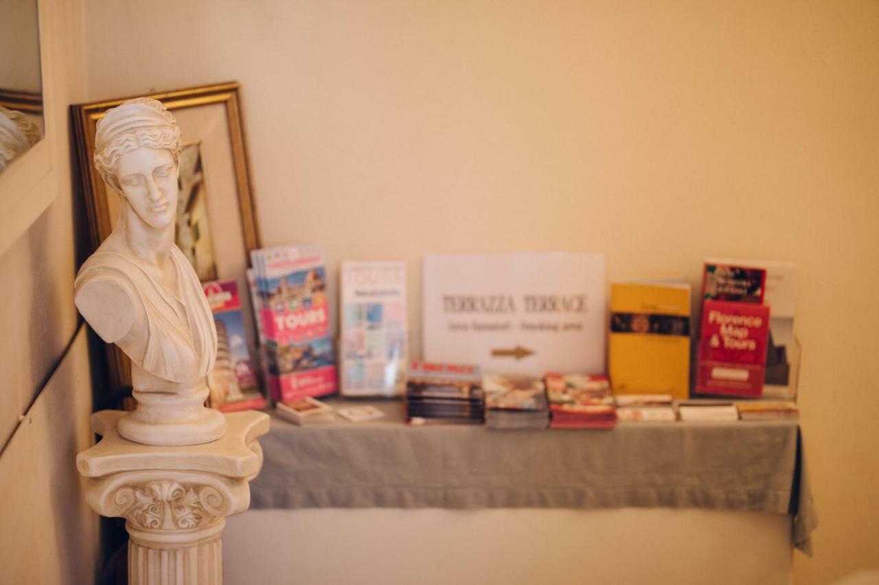 B&B Life Style Novecento Firenze Bagian luar foto