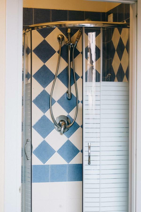 B&B Life Style Novecento Firenze Bagian luar foto