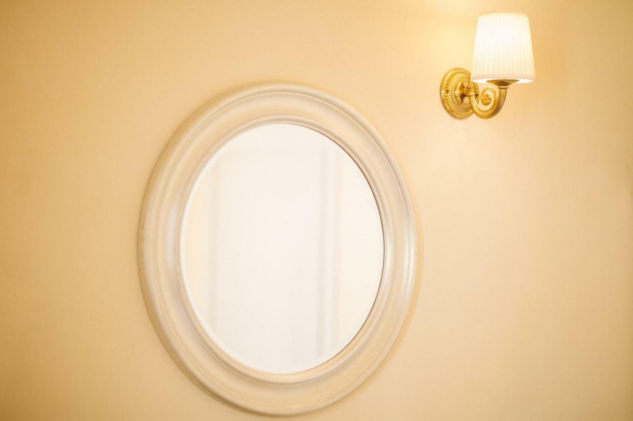 B&B Life Style Novecento Firenze Bagian luar foto